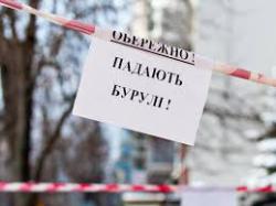 «Осторожно, сосульки!», или кто отвечает за чистку крыш